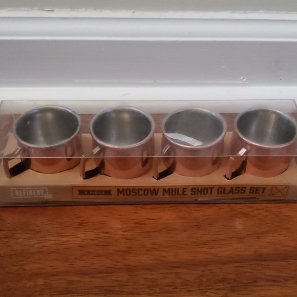 🍉 Refinery Moscow Mule Shot Glass Set - Picture 3 of 4